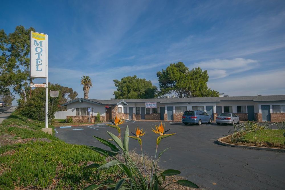كارلسباد، كاليفورنيا Scandia Motel المظهر الخارجي الصورة